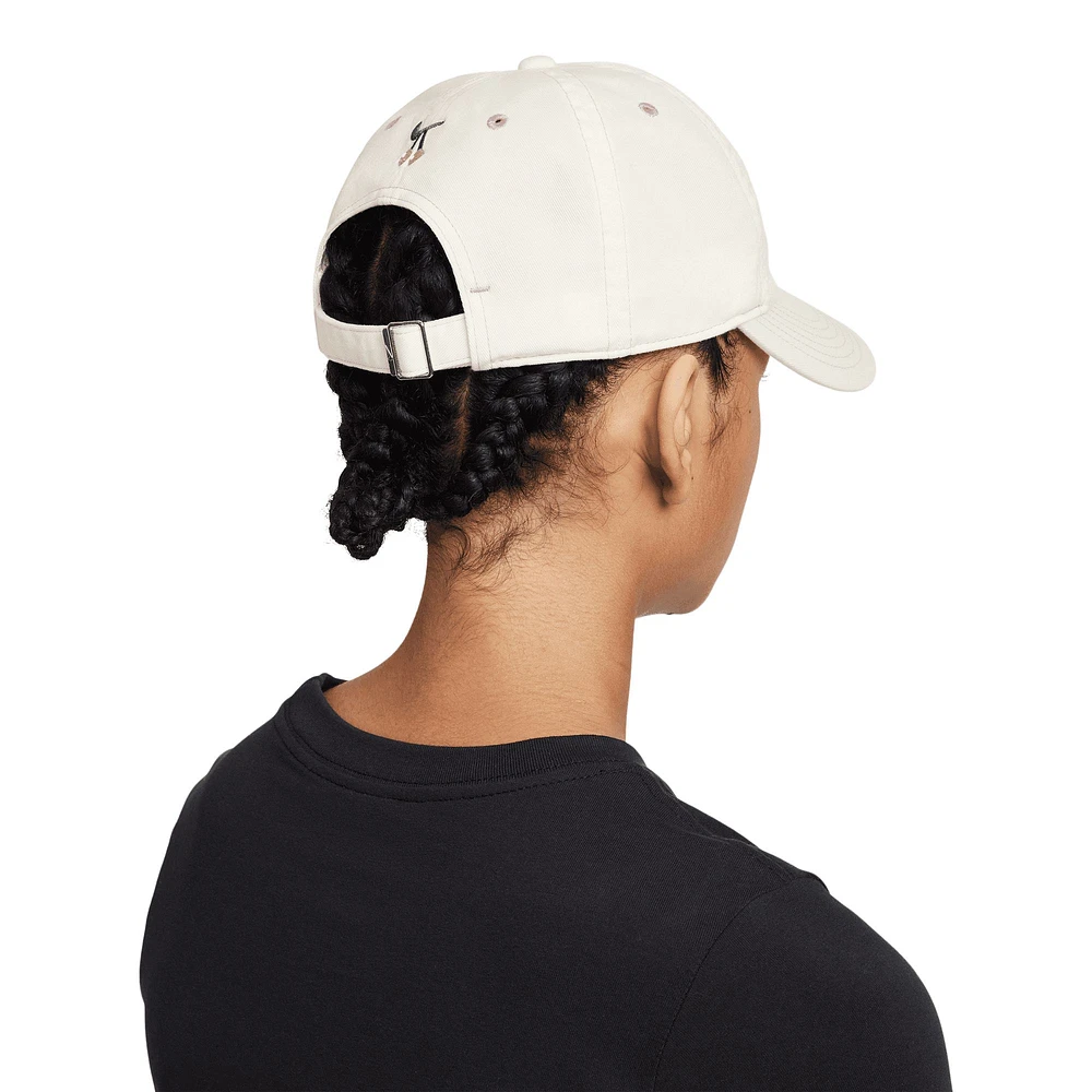 Nike Youth Graphic Medium Unstructured Cap