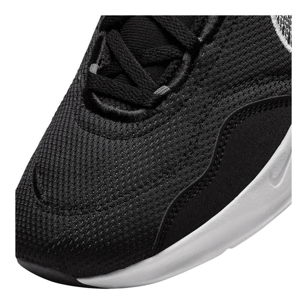 Nike Men's Legend Essential 3 Training Shoes