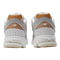 New Balance Men's M2002R Shoes