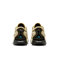 Nike Unisex Lebron XXI QS Basketball Shoes