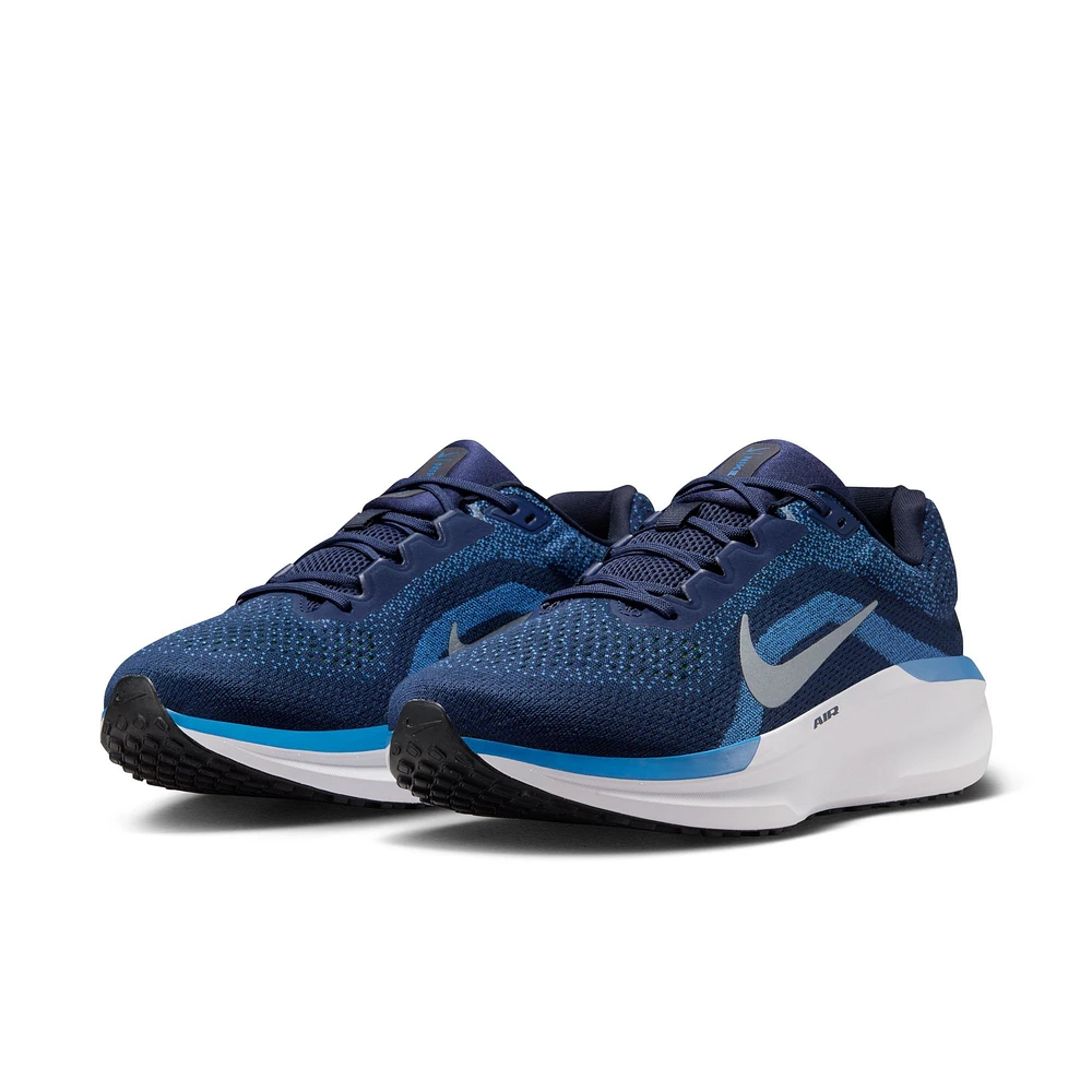 Nike Men's Air Winflo 11 Running Shoes