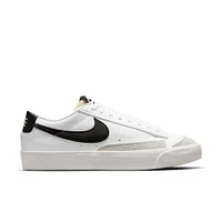 Nike Women's Blazer '77 Low Top Sneakers