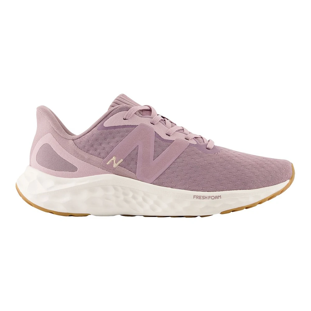 New Balance Women's Arishi V4 Running Shoes