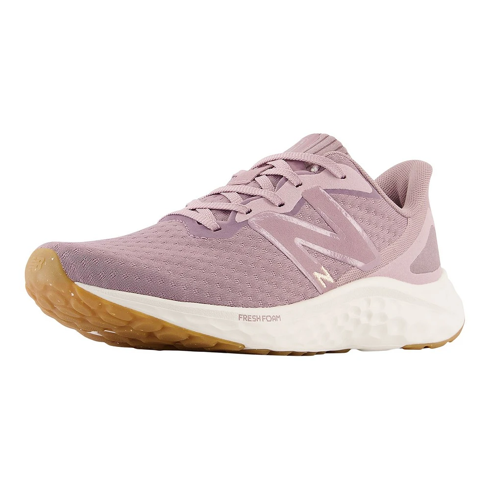 New Balance Women's Arishi V4 Running Shoes