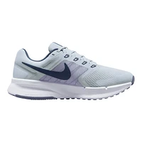 Nike Women's Run Swift 3 Lightweight Cushioned Running Shoes