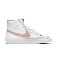 Nike Women's Blazer Mid ’77 Shoes