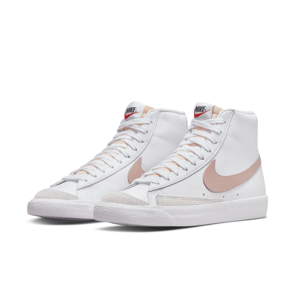 Nike Women's Blazer Mid ’77 Shoes