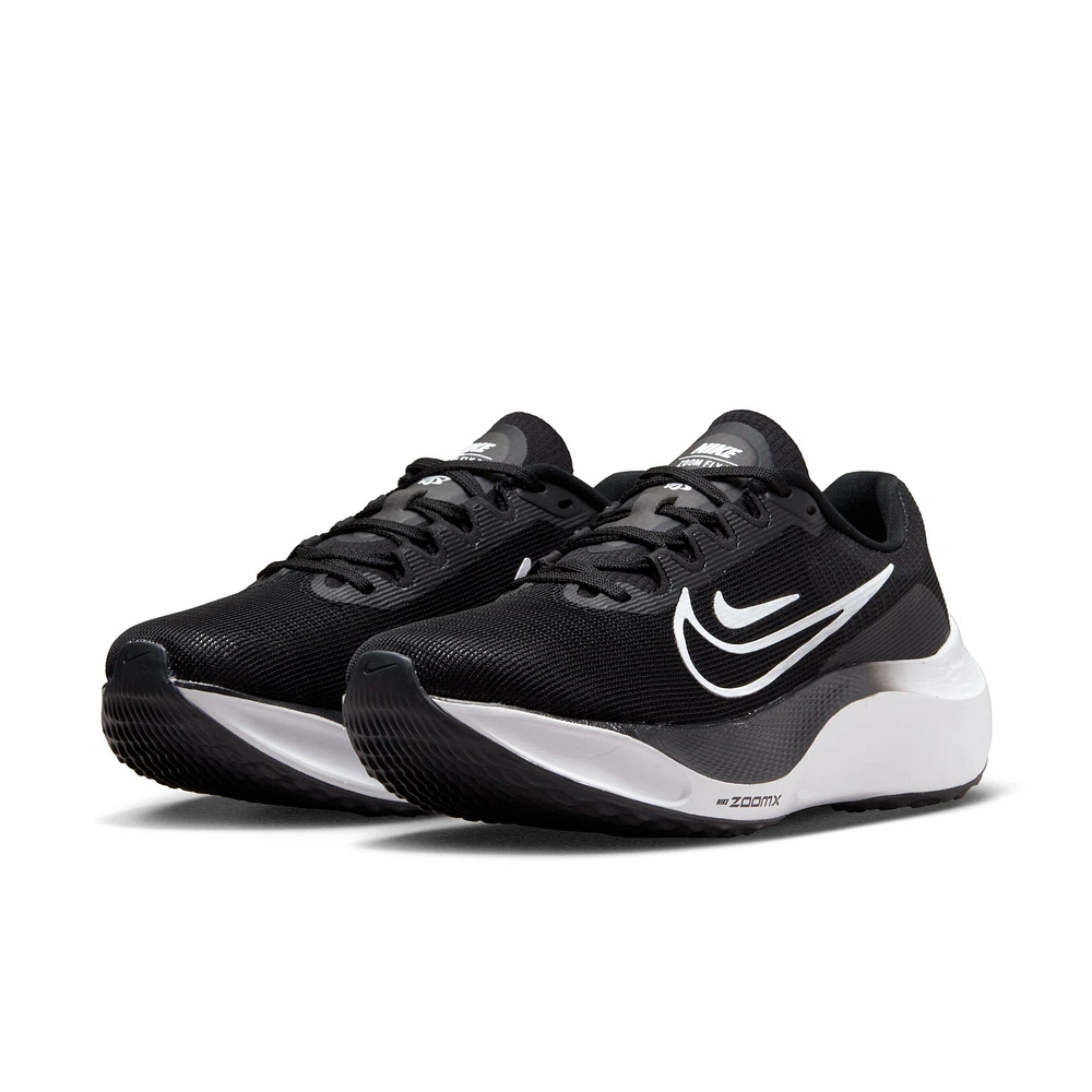 Nike Women's Zoom Fly 5 Running Shoes