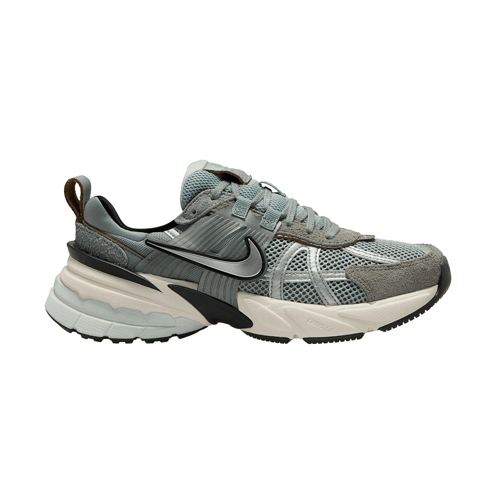 Nike Women's V2K Run Casual Shoes