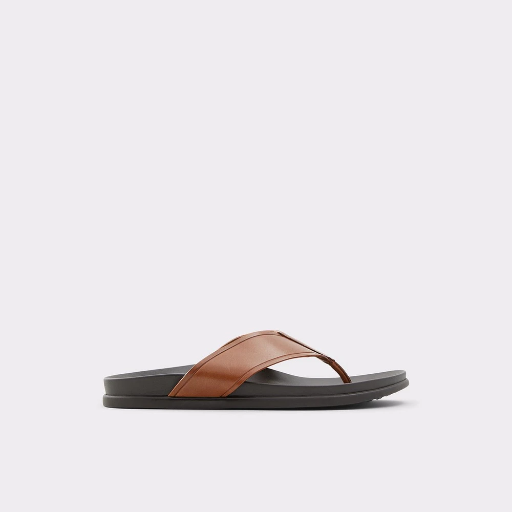 Afuthien Cognac Hommes Sandale tong | ALDO Canada