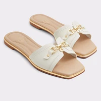 Alamassi Blanc Ouvert Femmes Sandales à talon plat | ALDO Canada