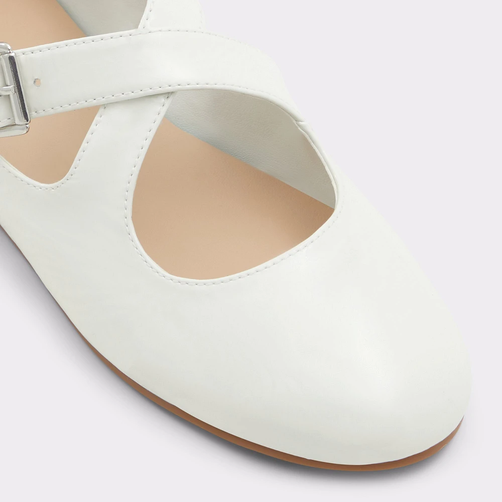 Amberia Blanc/Oss Femmes Ballerines | ALDO Canada