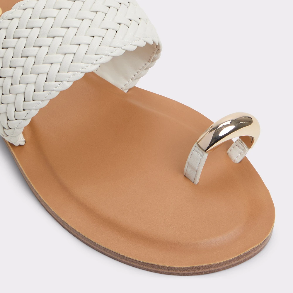 Beachwalk White/Bone Women's Flat Sandals | ALDO Canada