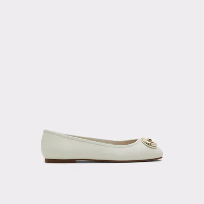 The ultimate destination for style-minded men and women, Aldo Shoes accessories offer boundless options of-the-moment styles to inspire you live life out loud, your way, always.