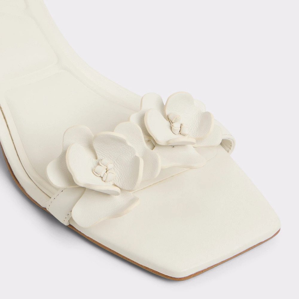 Daisyrose White/Bone Women's Strappy sandals | ALDO Canada