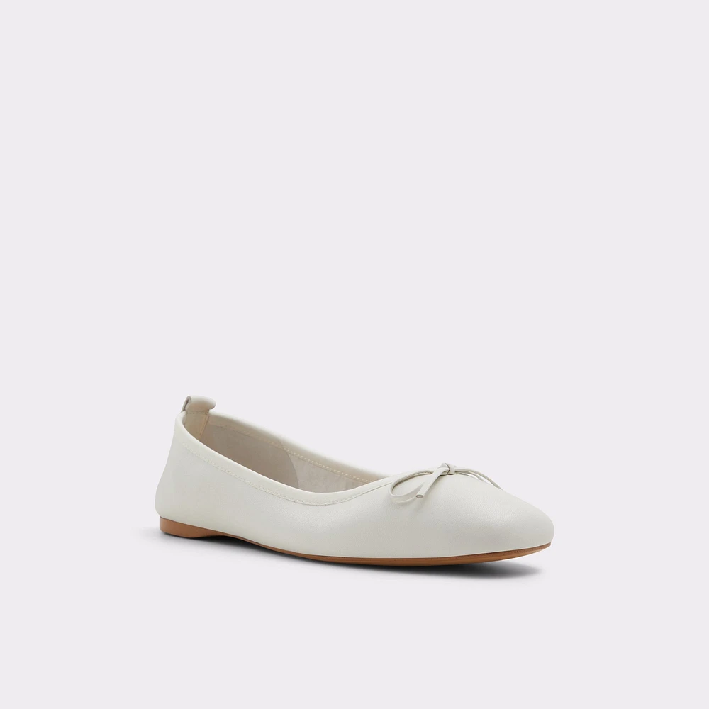 Evelinna Blanc/Oss Femmes Ballerines | ALDO Canada