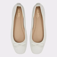 Evelinna Blanc/Oss Femmes Ballerines | ALDO Canada