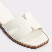 Itsandal White Women's Flat Sandals | ALDO Canada