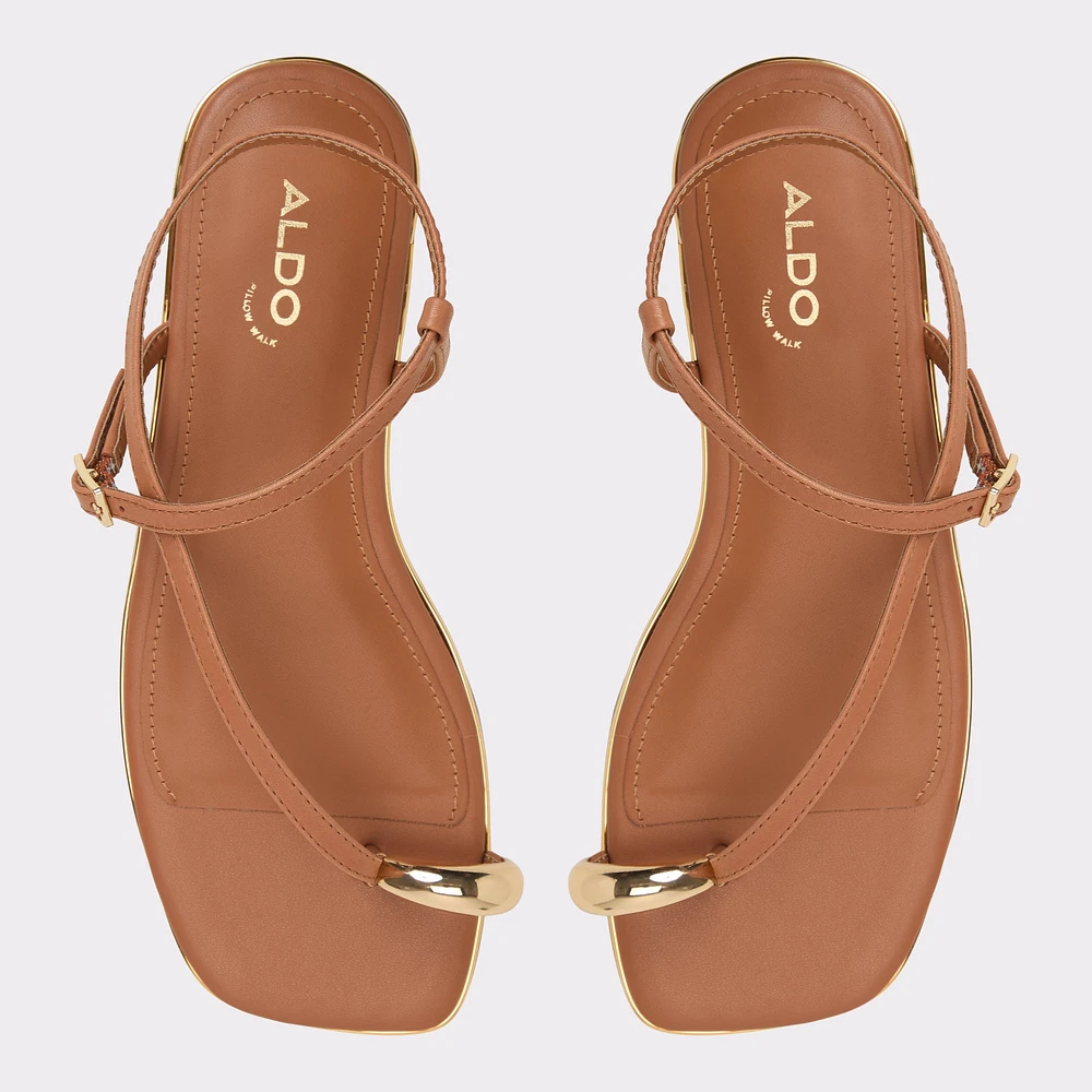 Jomalina Marron Moyen Femmes Sandales à talon plat | ALDO Canada