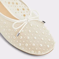 Joselie White/Bone Women's Flats | ALDO Canada