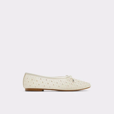Joselie White/Bone Women's Flats | ALDO Canada