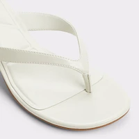 Jump Blanc/Oss Femmes Sandales tongs | ALDO Canada