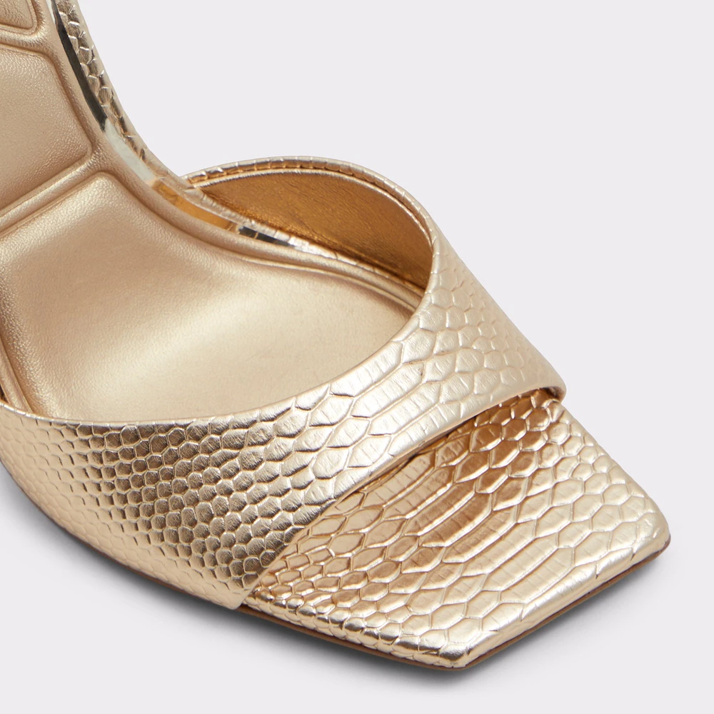 Lettie Gold Women's Strappy sandals | ALDO Canada