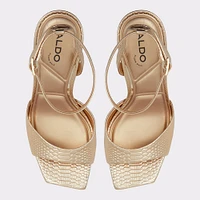 Lettie Gold Women's Strappy sandals | ALDO Canada