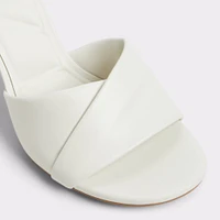 Lyhanna Blanc/Oss Femmes Mules a talons | ALDO Canada