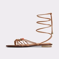 Nirena Marron Moyen Femmes Sandales à talon plat | ALDO Canada