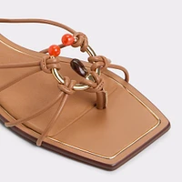 Nirena Marron Moyen Femmes Sandales à talon plat | ALDO Canada