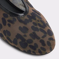 Quincey Brown Multi Women's Flats | ALDO Canada