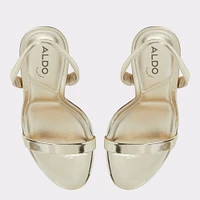 Quinney Gold Women's Strappy sandals | ALDO Canada
