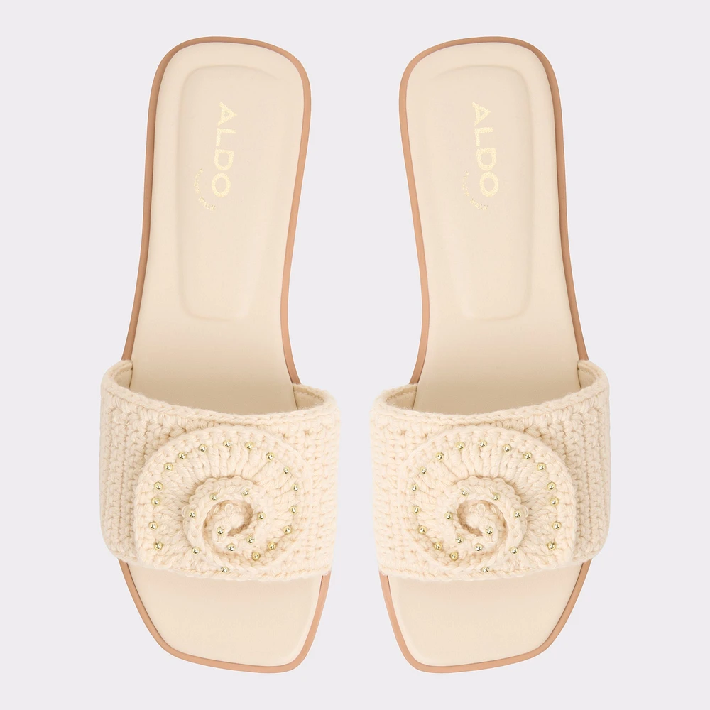 Sabbia Beige Clair Femmes Sandales à talon plat | ALDO Canada