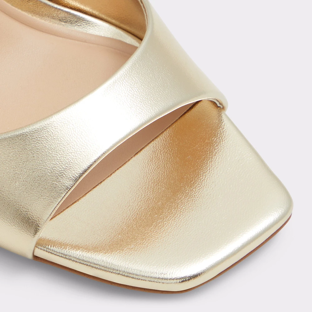 Sake Gold Women's Strappy sandals | ALDO Canada