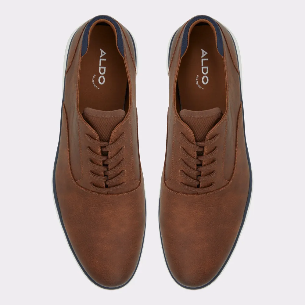 Seymour Marron Clair Hommes Chaussures décontractées | ALDO Canada