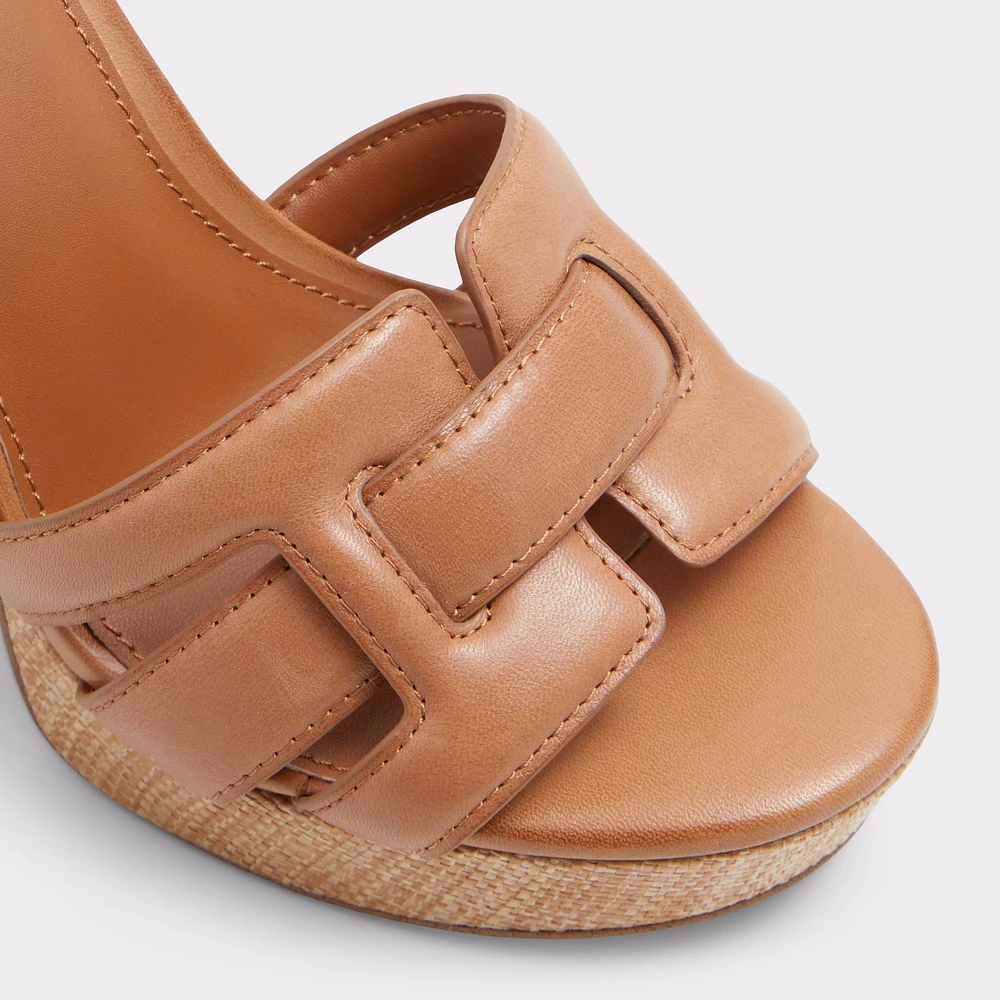 Valaberel Medium Brown Women's Strappy sandals | ALDO Canada