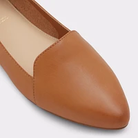 Winifred Marron Moyen Femmes Ballerines | ALDO Canada