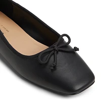 Camiille Black Women's Ballerinas