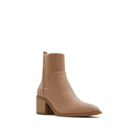 Charliize Heeled chelsea booties