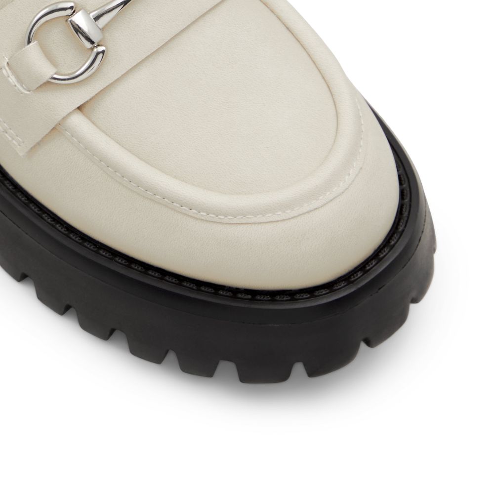 Cluelesss Chunky loafers