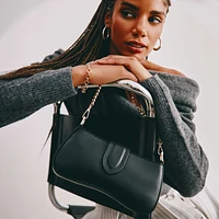 Juicy Noir Femmes Sacs portés à l'épaule | Boutique Spring Canada