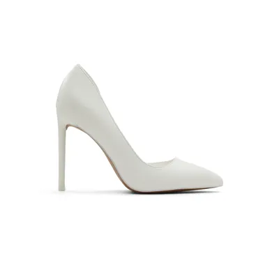 Mesmerize White Women's Pumps | Call It Spring Canada