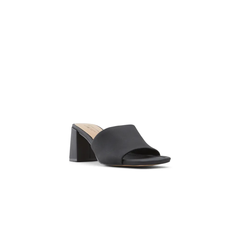 Nichelle Mid heel mule sandals
