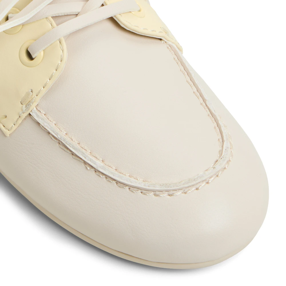 Shelly Glace Femmes Flâneurs | Boutique Spring Canada