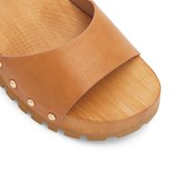 Spinney Chunky mid heel sandals