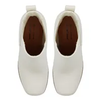Tate Heeled chelsea booties
