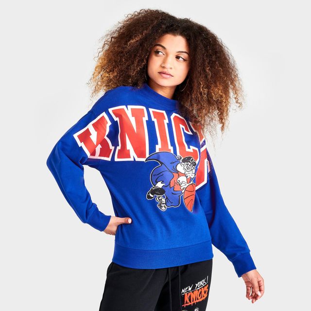 Men's Nike Blue New York Knicks 2021/22 Hardwood Classics Classic Edition Courtside T-Shirt Size: Small