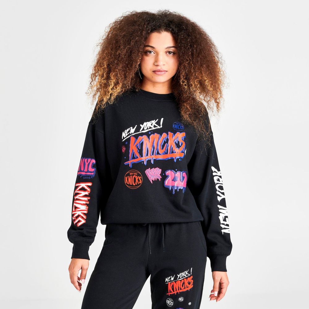 Women's Mitchell & Ness Knicks Logo Fleece Short