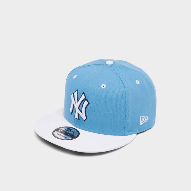 New Era Flat Brim 9FIFTY Flower New York Yankees MLB Black Snapback Cap